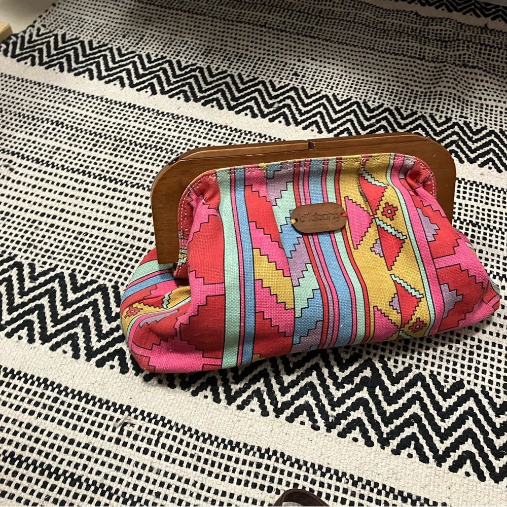 Billabong clutch with wood frame removable strap